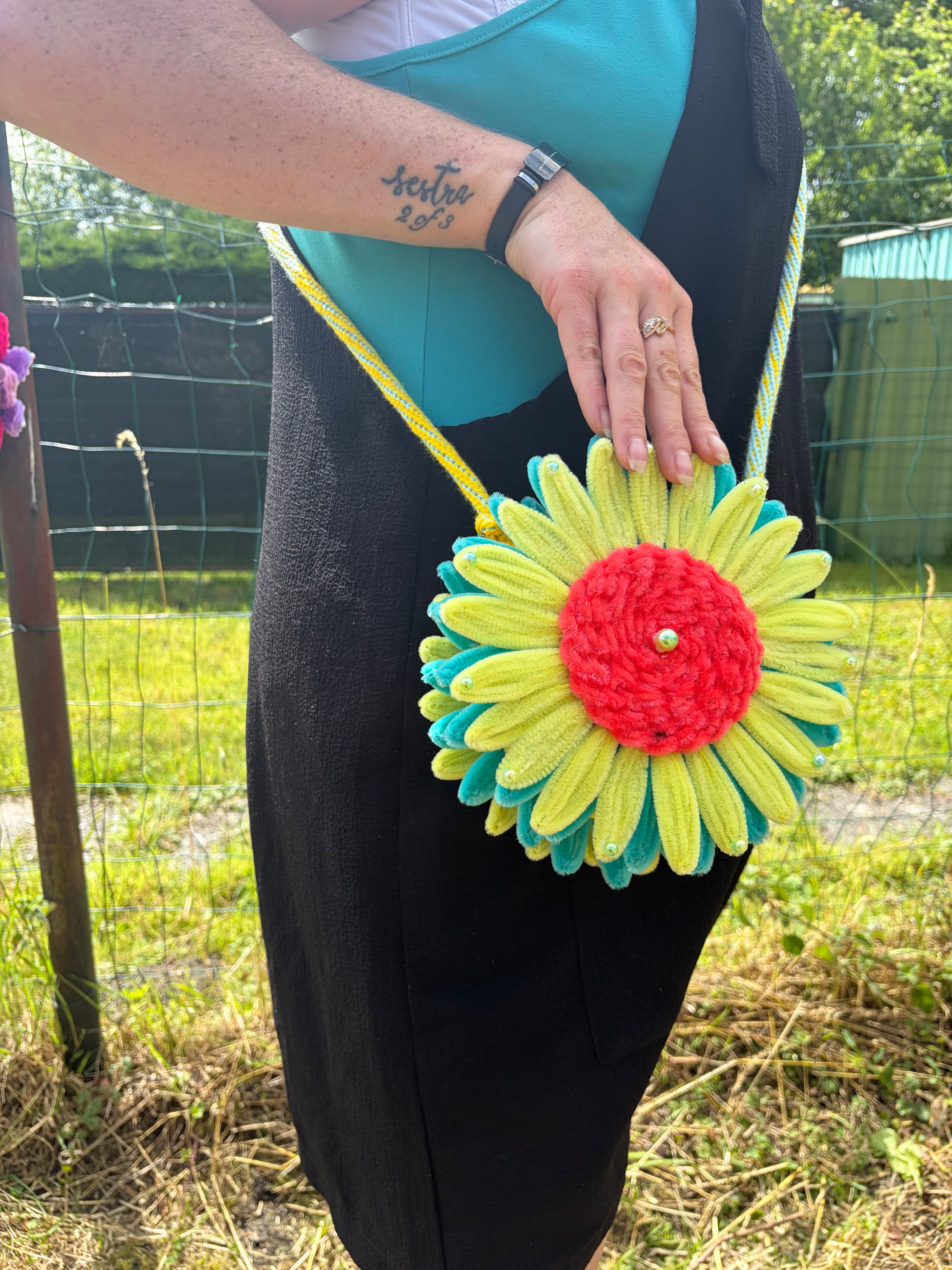 Sac en forme de fleur ( temps de confection 3 jours )