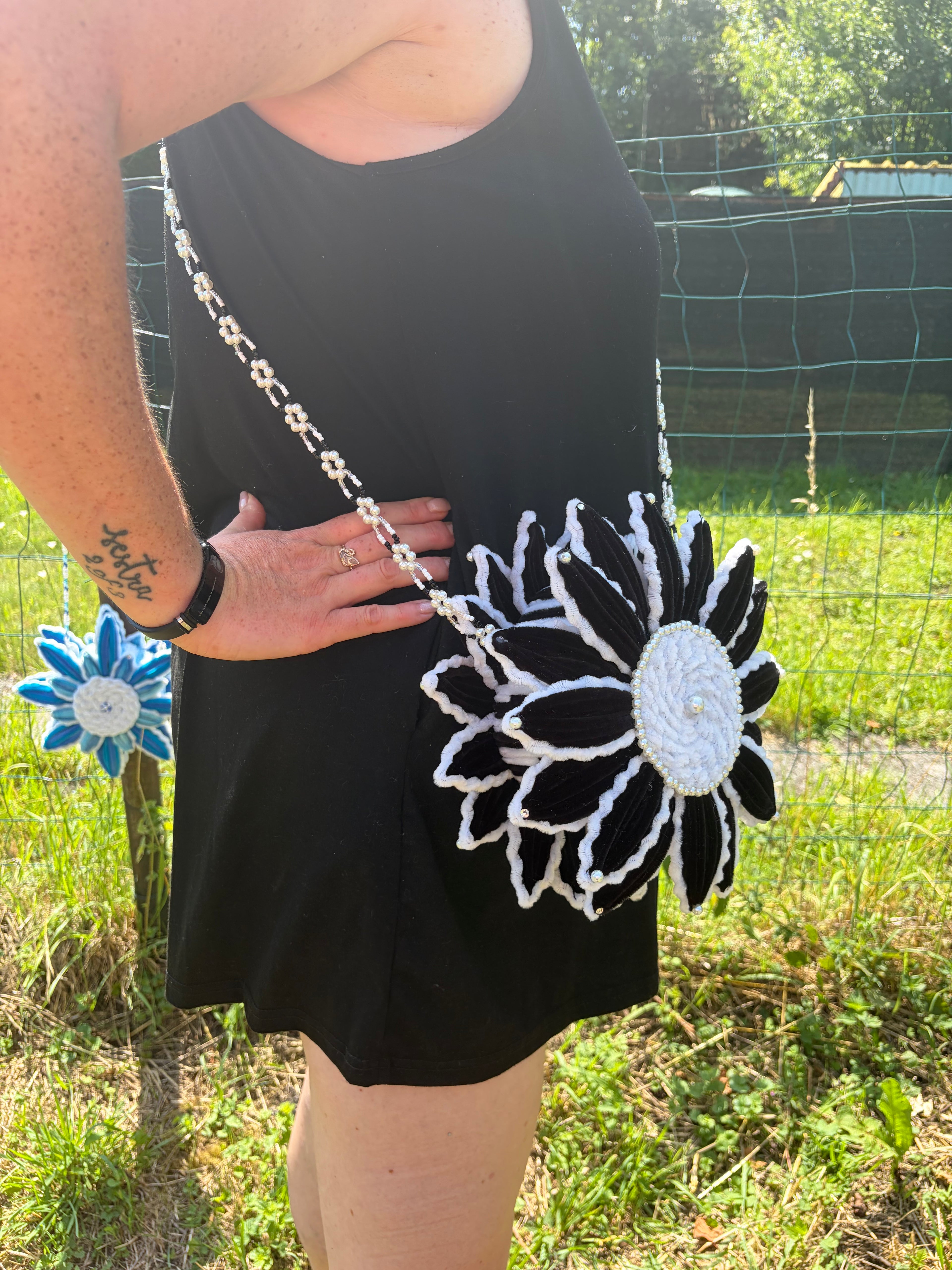 Sac en forme de fleur ( temps de confection 3 jours )