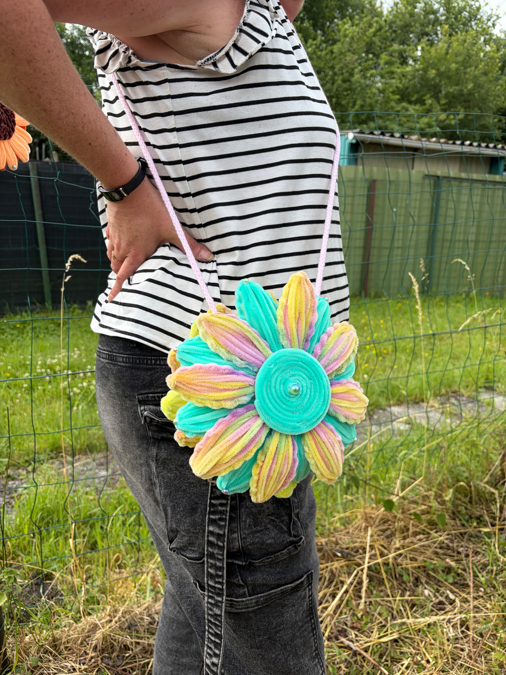 Sac en forme de fleur ( temps de confection 3 jours )