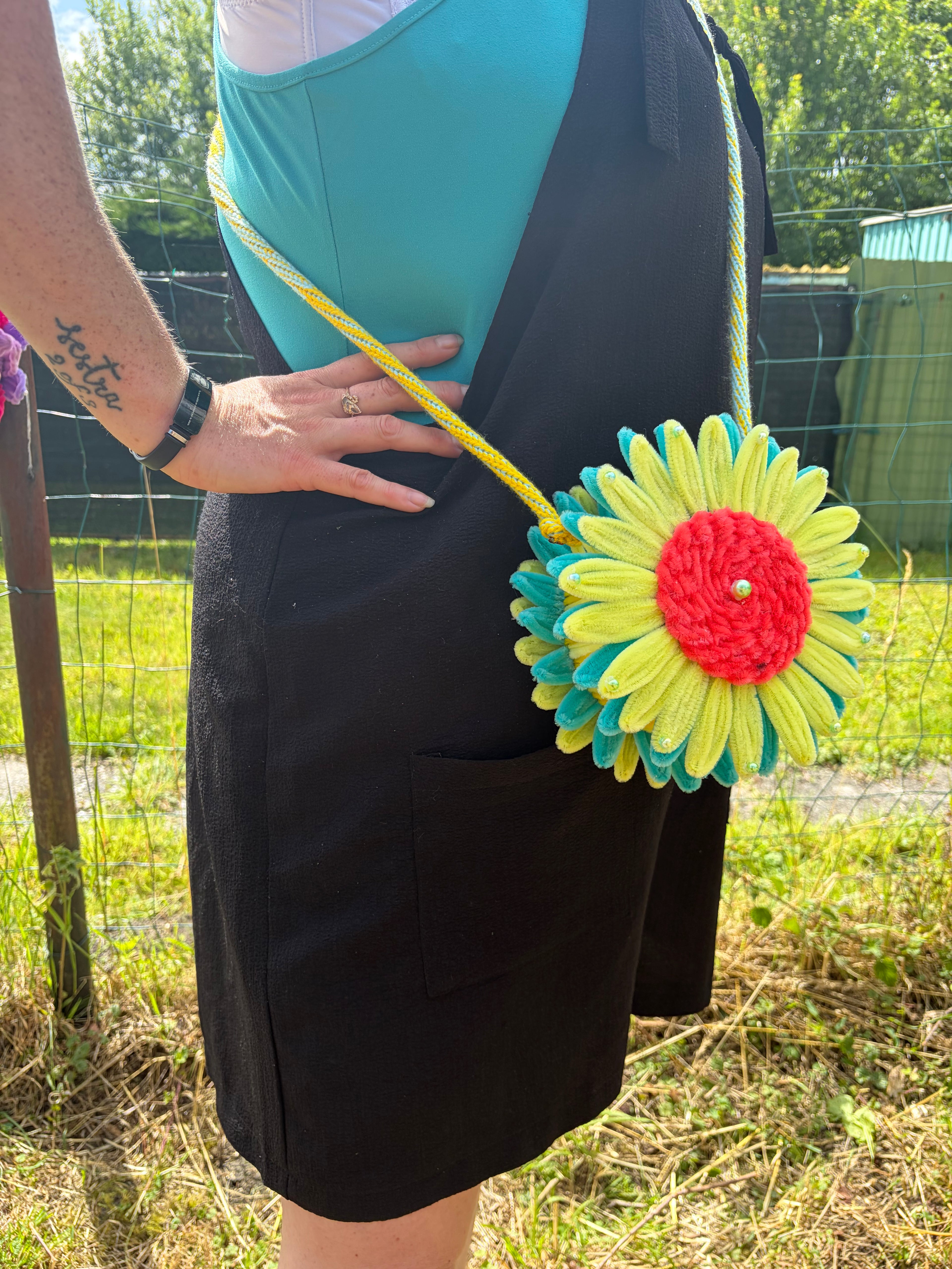Sac en forme de fleur ( temps de confection 3 jours )